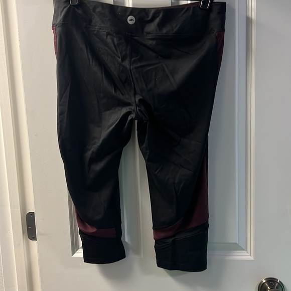 Avia Capri leggings - Picture 2 of 4